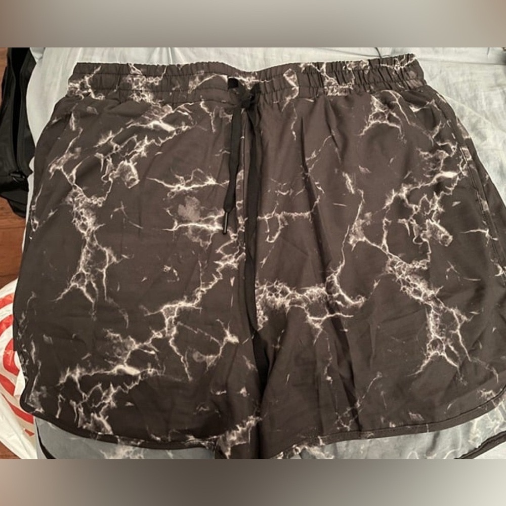 Buffbunny shorts
